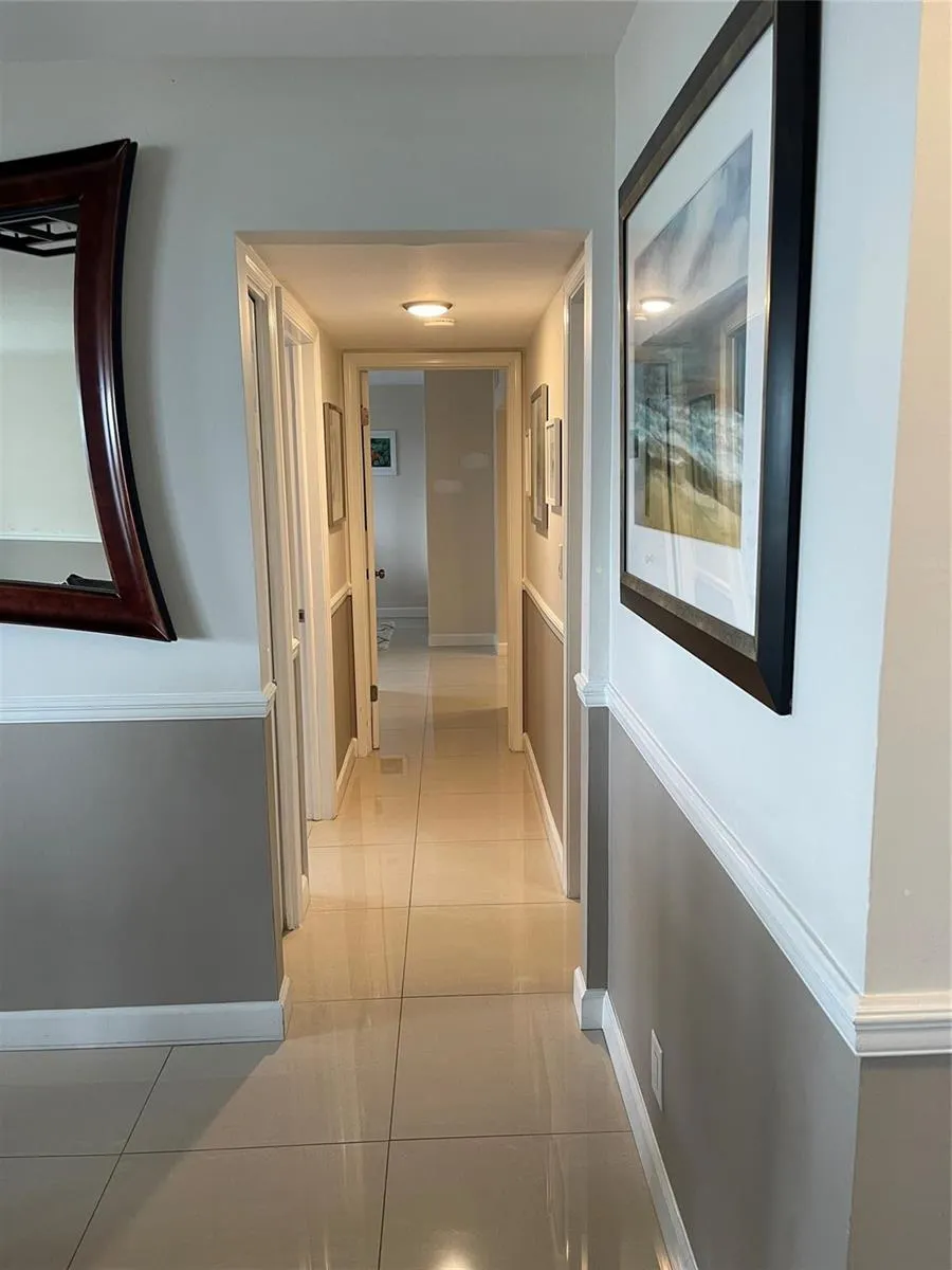 5200 Ocean Boulevard #405b Lauderdale By The Sea, FL 33308