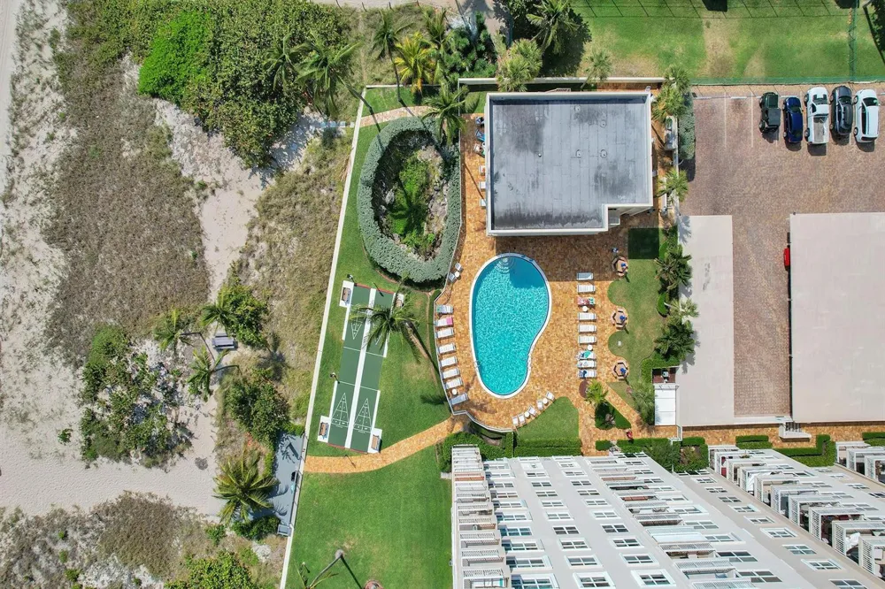 5200 Ocean Boulevard #405b Lauderdale By The Sea, FL 33308