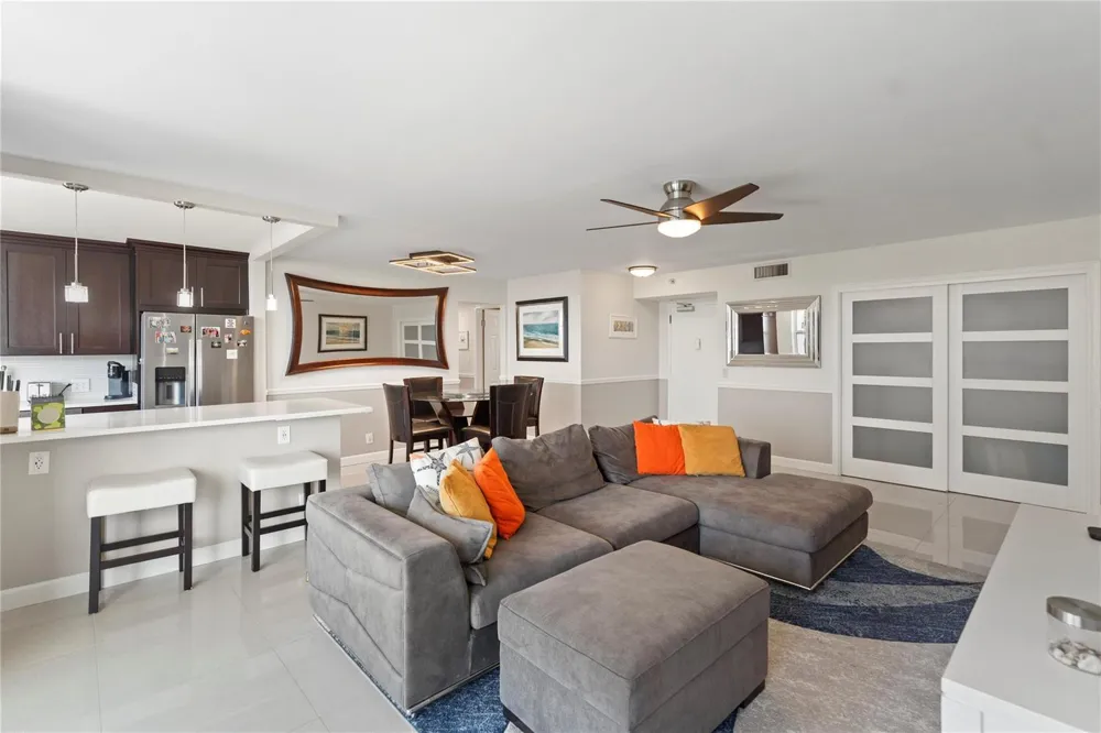 5200 Ocean Boulevard #405b Lauderdale By The Sea, FL 33308