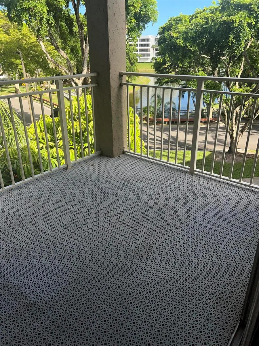 1760 PALM COVE BOULEVARD #5-305 Delray Beach, FL 33445