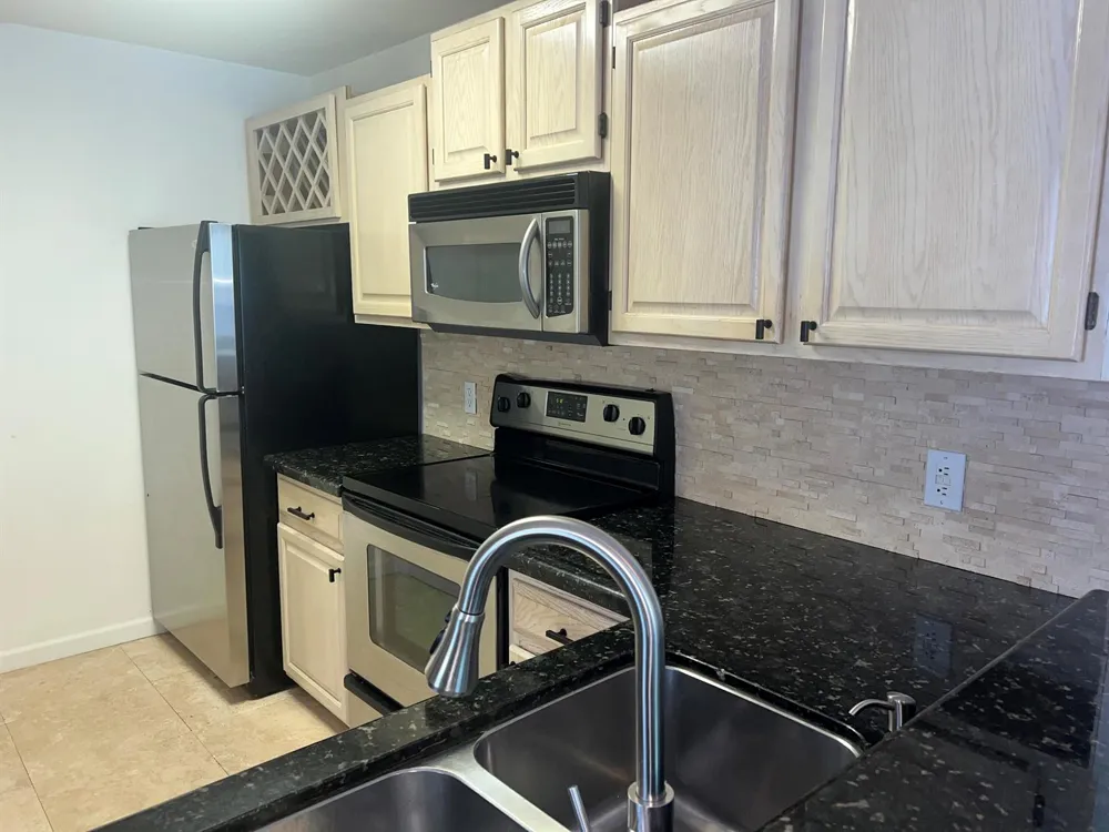 1760 PALM COVE BOULEVARD #5-305 Delray Beach, FL 33445