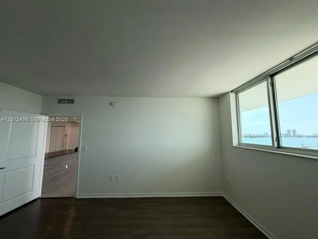 7525 E Treasure Dr #1012 North Bay Village, FL 33141