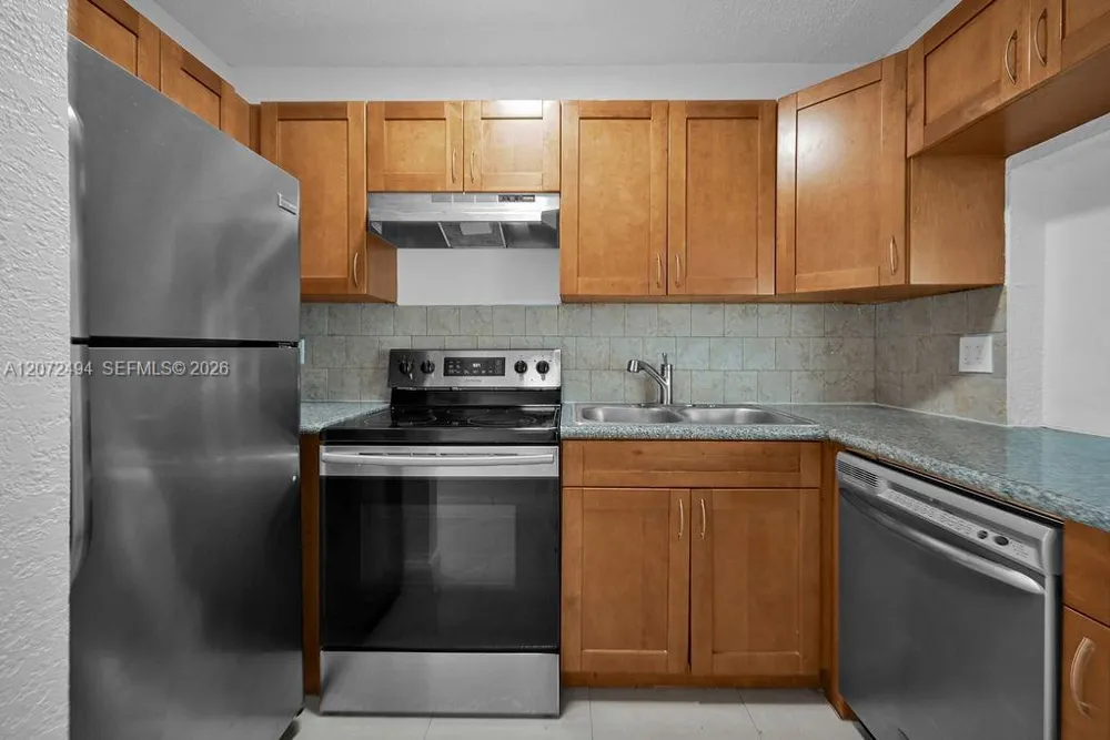 622 Kathy Ct Margate, FL 33068