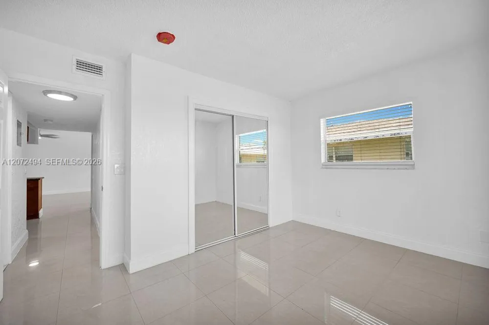 622 Kathy Ct Margate, FL 33068
