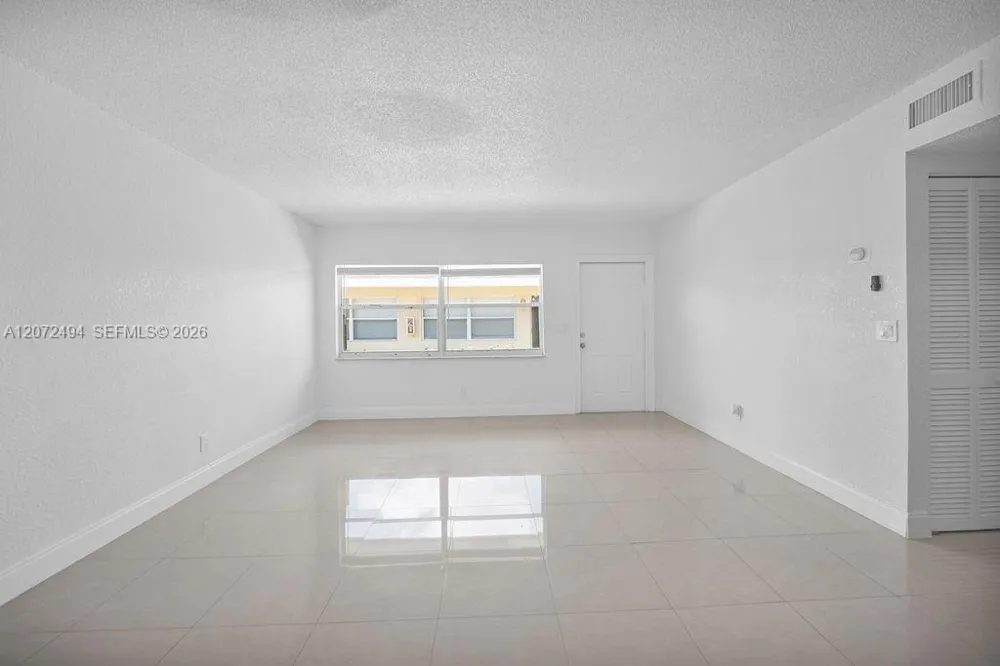 622 Kathy Ct Margate, FL 33068