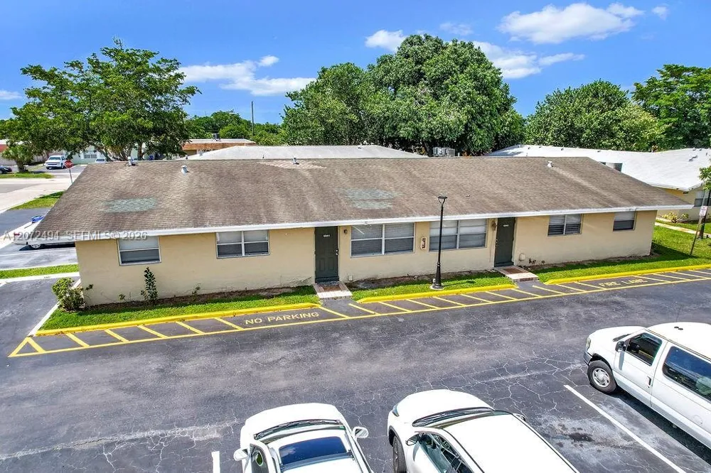 622 Kathy Ct Margate, FL 33068