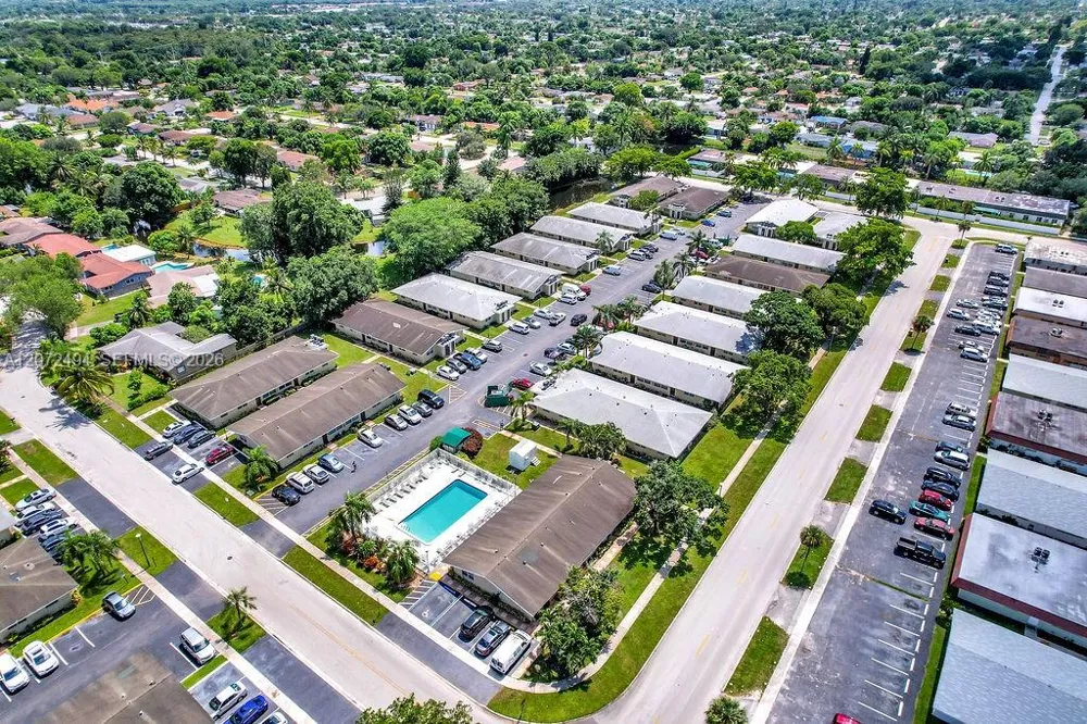 622 Kathy Ct Margate, FL 33068