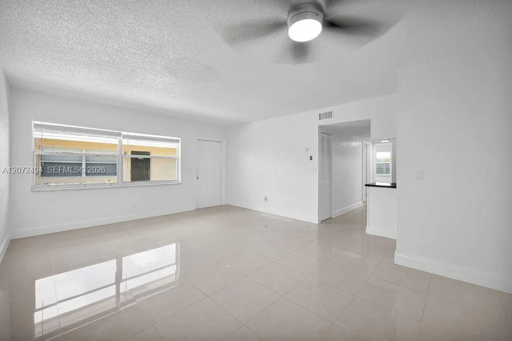 622 Kathy Ct Margate, FL 33068