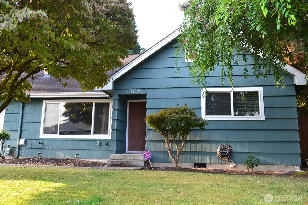 1108 10th Street NE Auburn, WA 98002