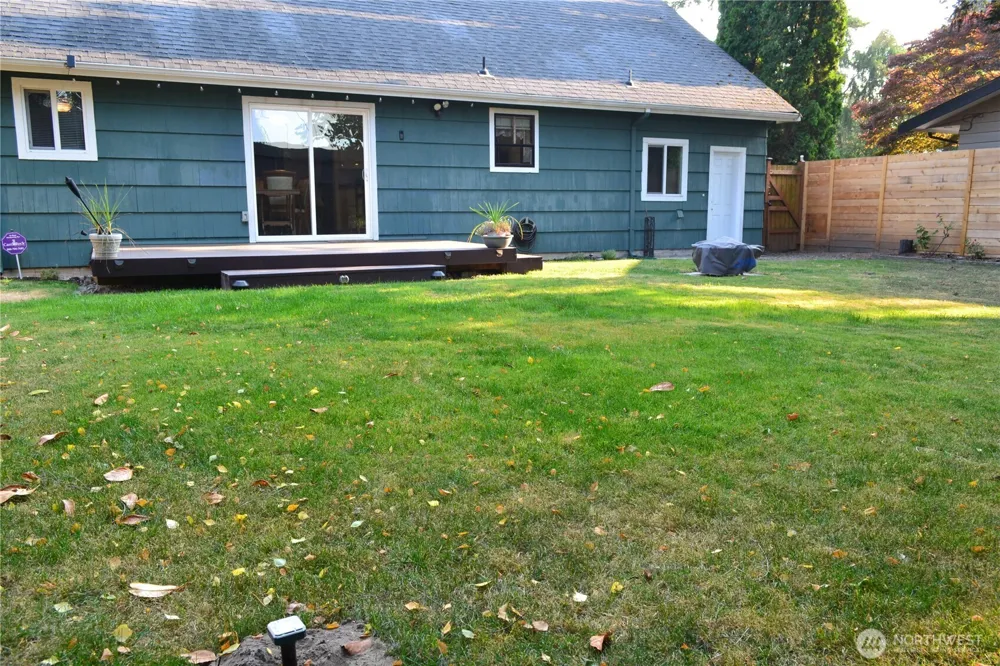 1108 10th Street NE Auburn, WA 98002
