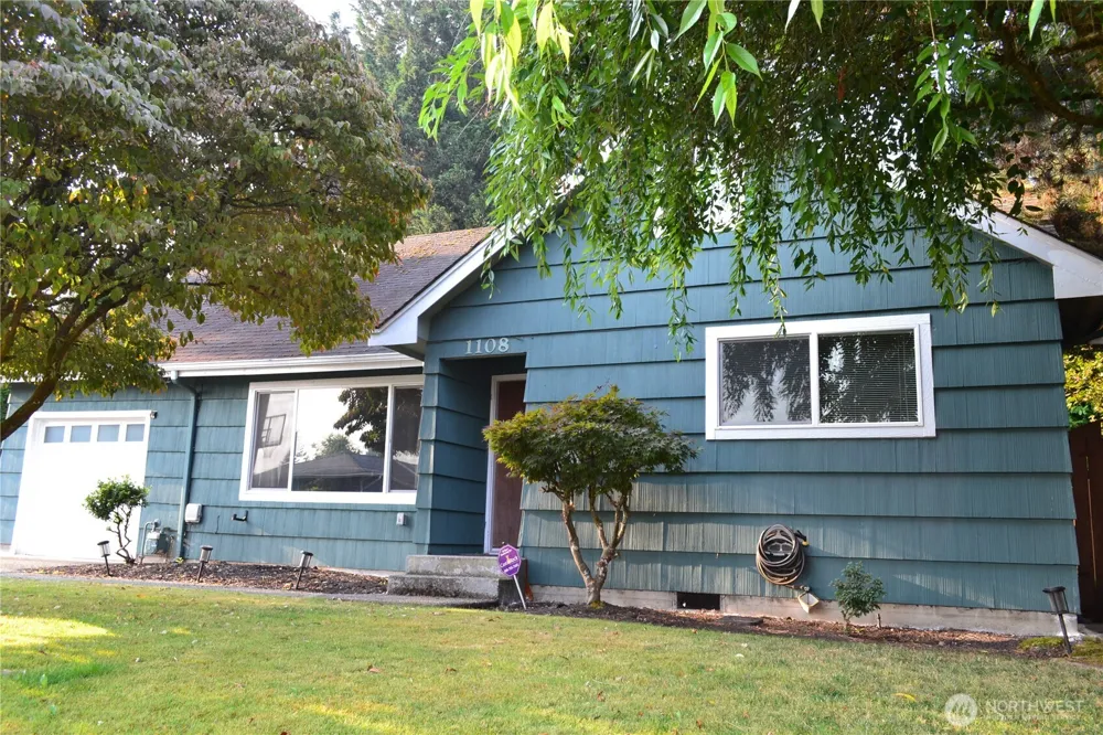 1108 10th Street NE Auburn, WA 98002