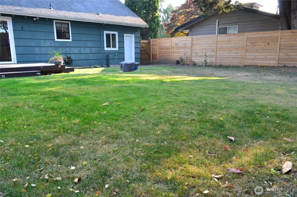 1108 10th Street NE Auburn, WA 98002
