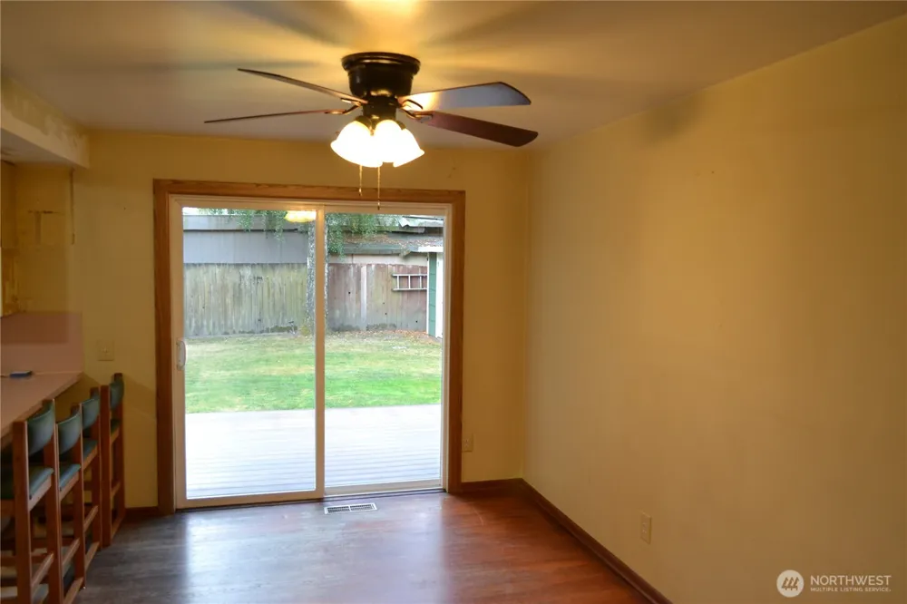 1108 10th Street NE Auburn, WA 98002