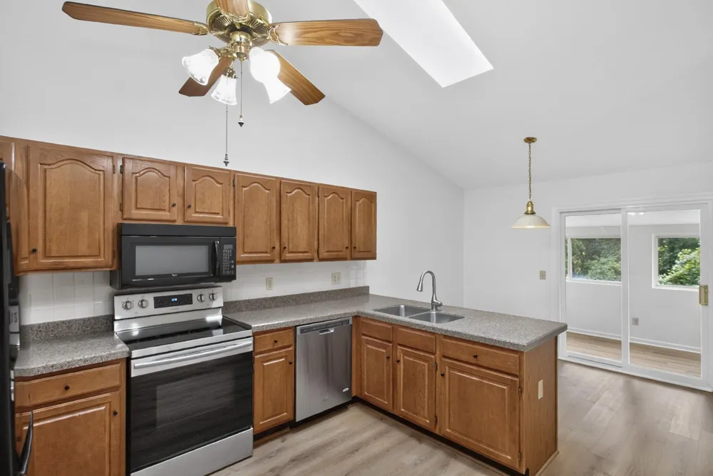 137 Pepper Ridge Cir Antioch, TN 37013