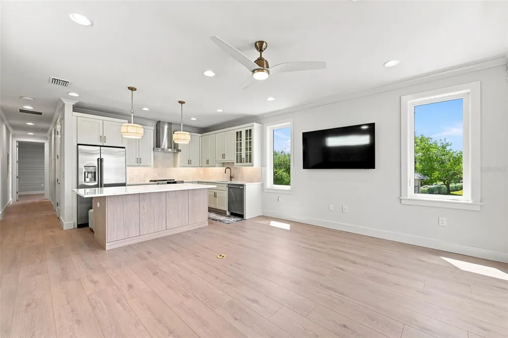 19101 GULF BOULEVARD Indian Shores, FL 33785