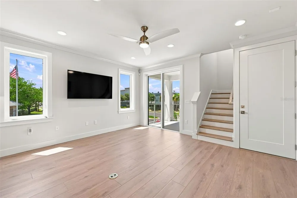 19101 GULF BOULEVARD Indian Shores, FL 33785