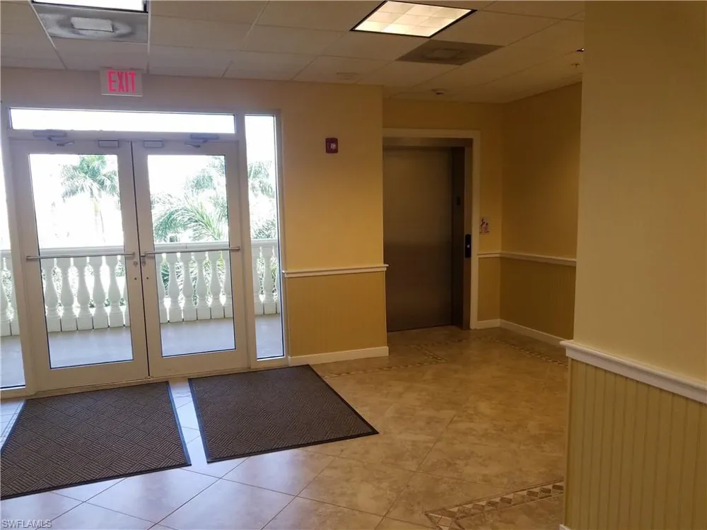 3960 Radio Road #207 Naples, FL 34104