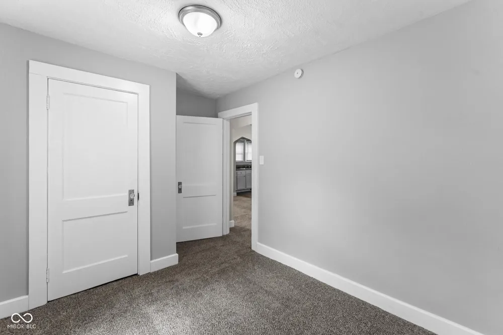 764 W Bellevue Avenue Scottsburg, IN 47170