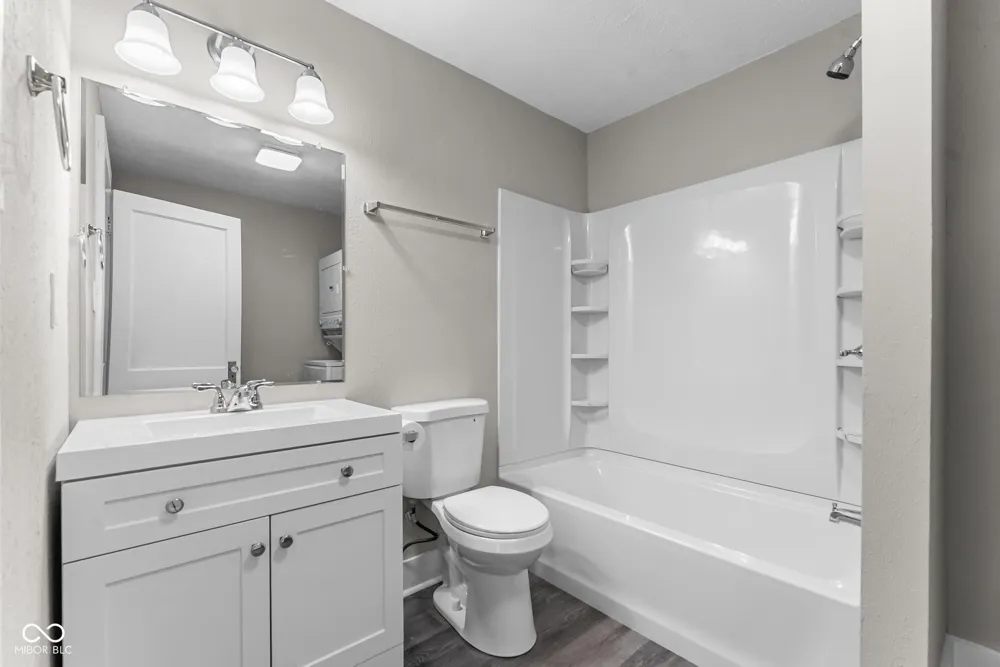 764 W Bellevue Avenue Scottsburg, IN 47170