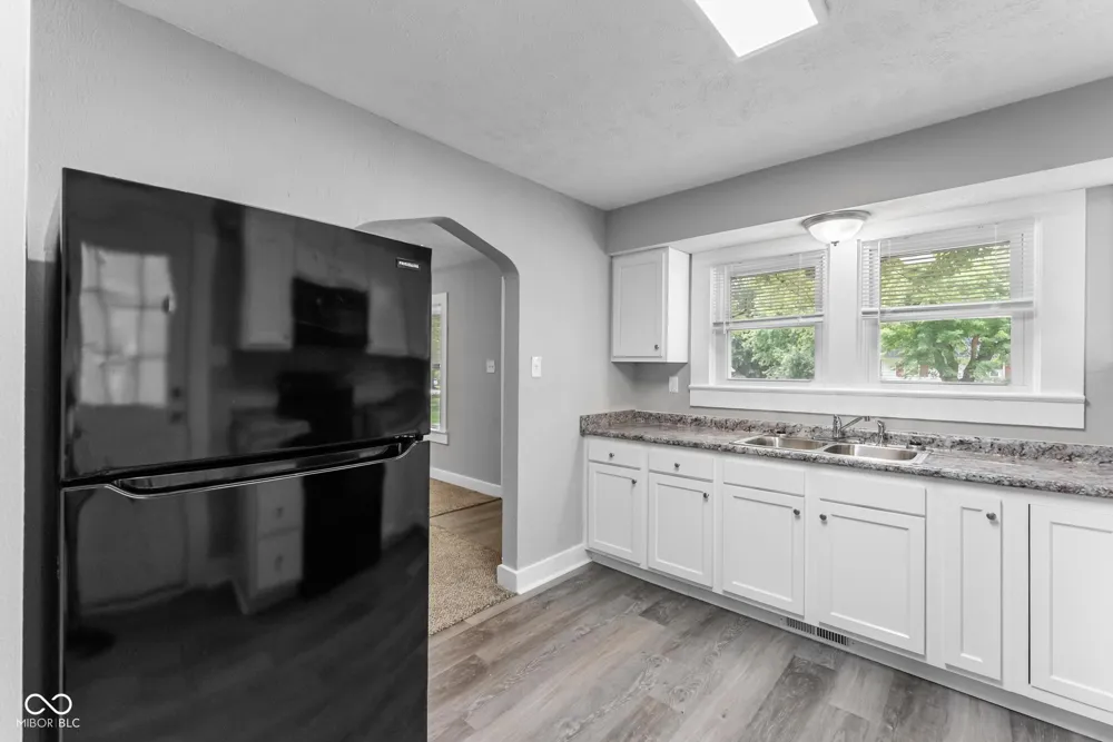 764 W Bellevue Avenue Scottsburg, IN 47170