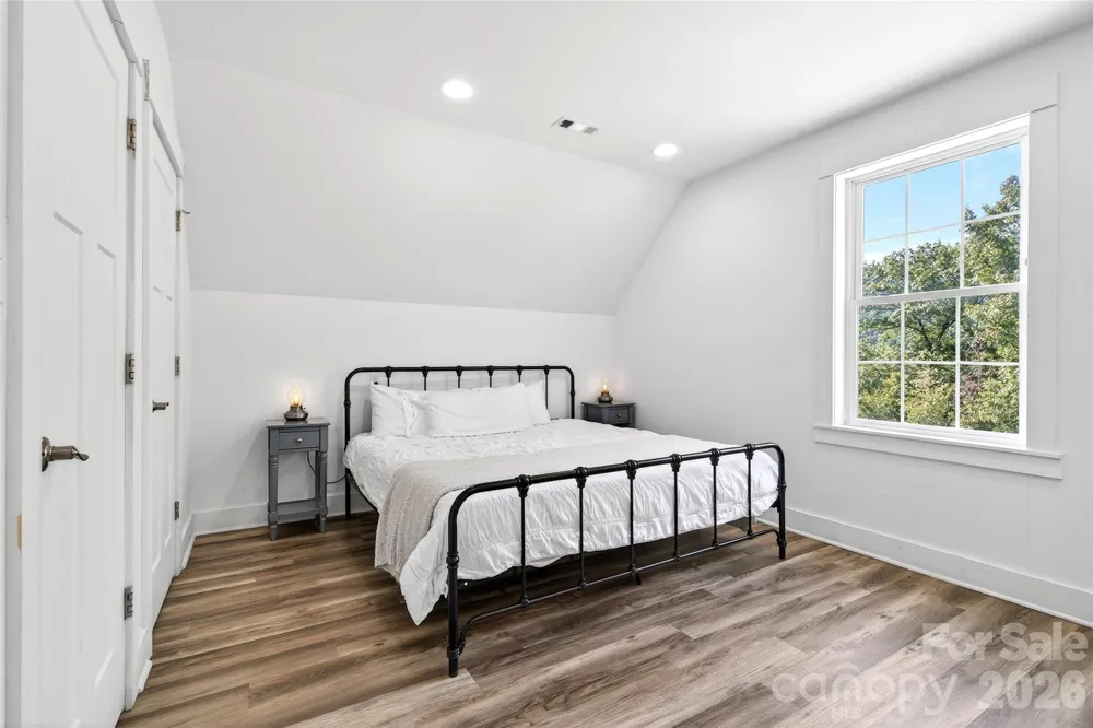 8026 Buck Creek Road Marion, NC 28752