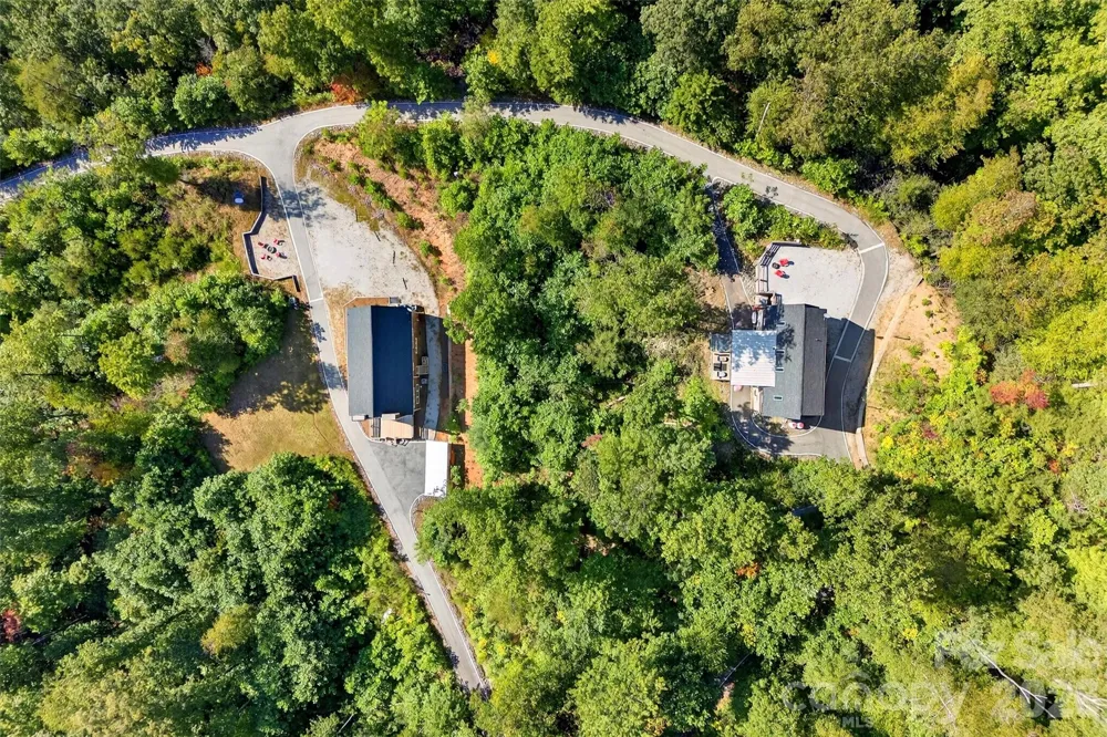 8026 Buck Creek Road Marion, NC 28752