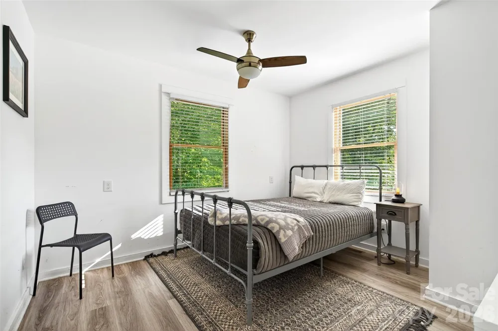 8032 Buck Creek Road Marion, NC 28752