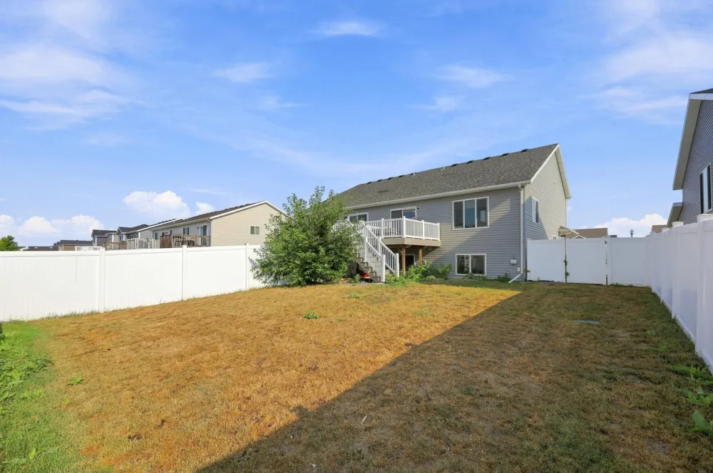 935 Eaglewood Avenue W West Fargo, ND 58078