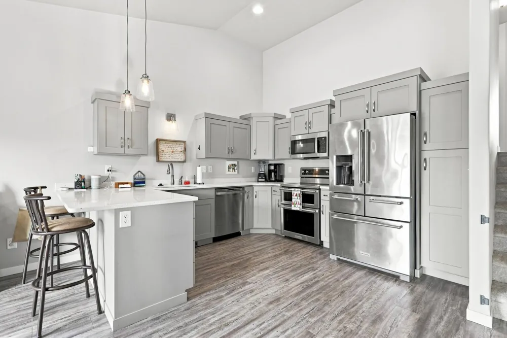 935 Eaglewood Avenue W West Fargo, ND 58078
