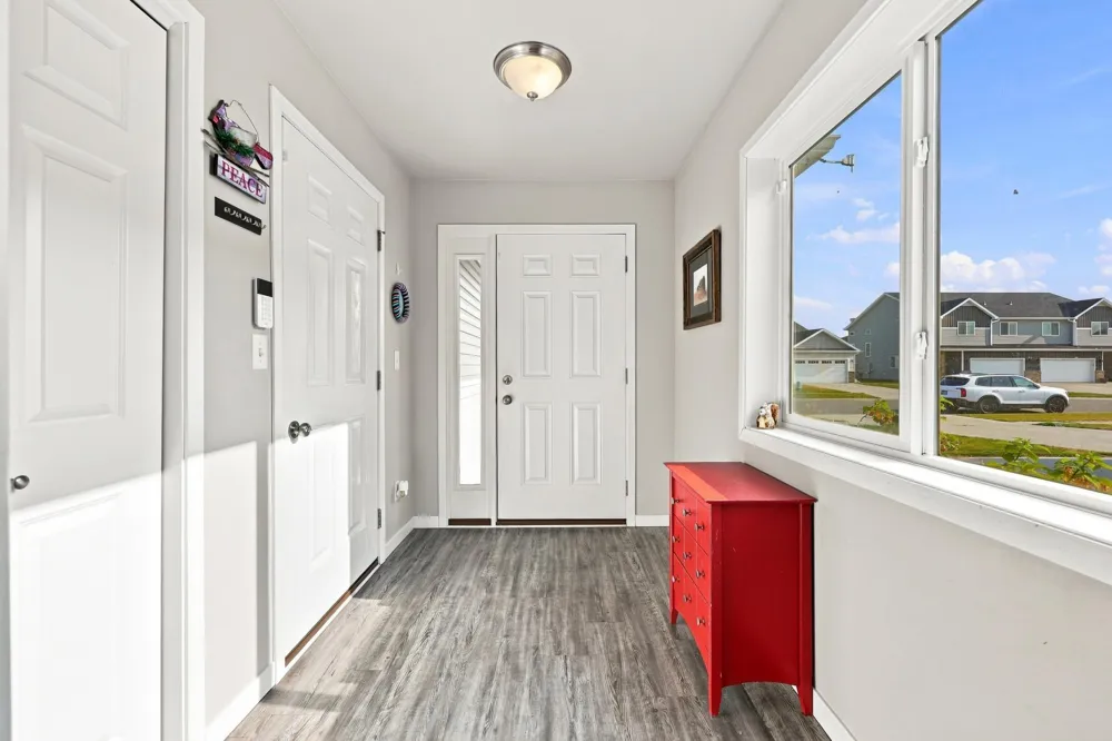 935 Eaglewood Avenue W West Fargo, ND 58078