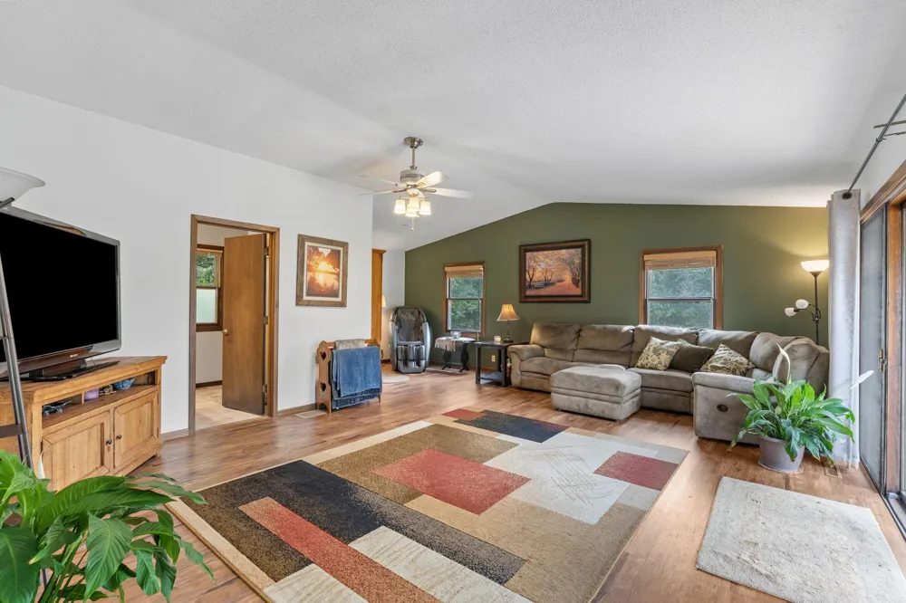 3951 Stacker Place White Bear, MN 55110