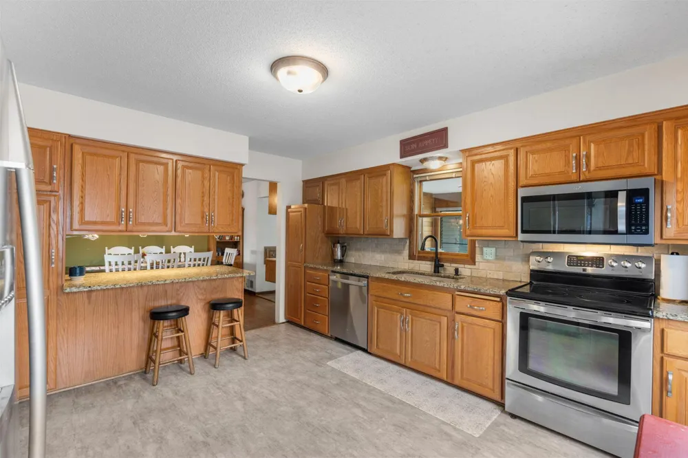 3951 Stacker Place White Bear, MN 55110