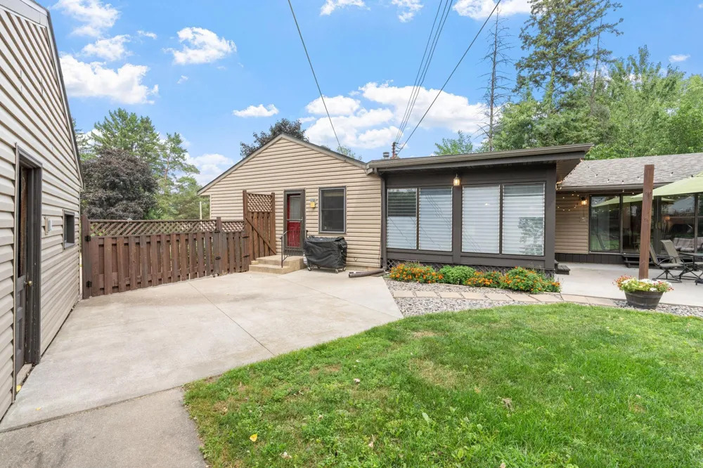 3951 Stacker Place White Bear, MN 55110