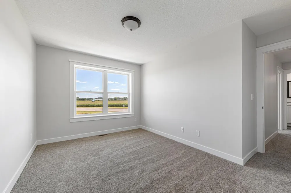 819 Viburnum Street Belle Plaine, MN 56011