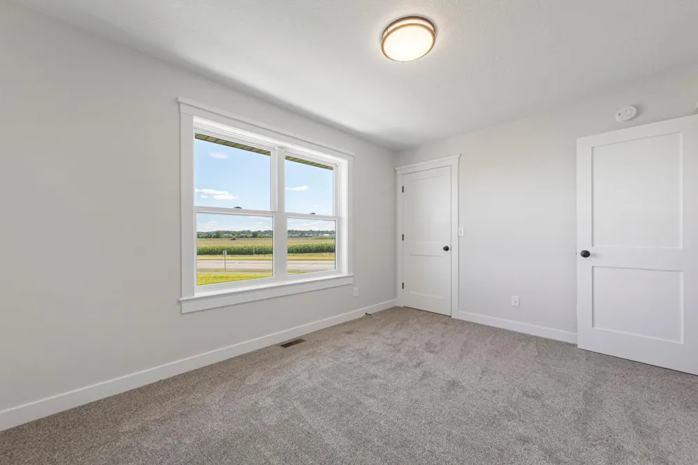 819 Viburnum Street Belle Plaine, MN 56011