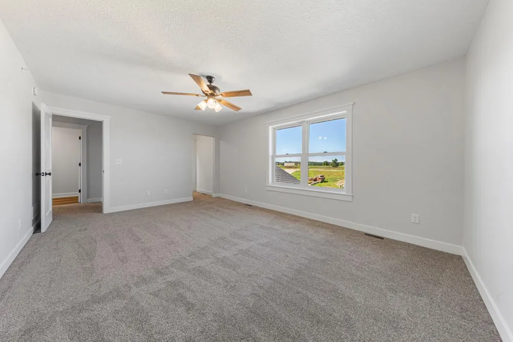819 Viburnum Street Belle Plaine, MN 56011