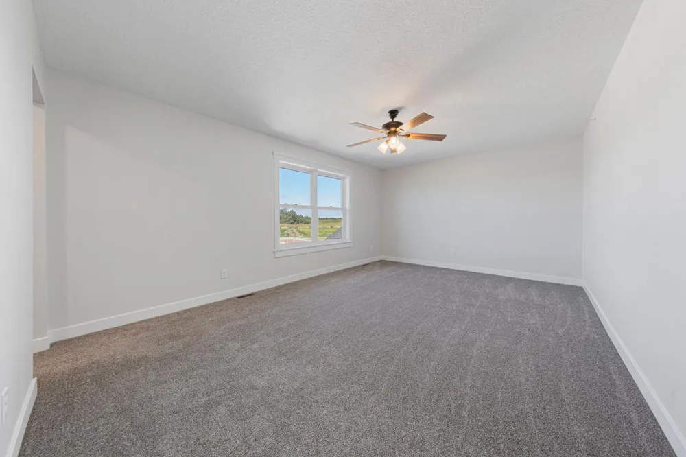 819 Viburnum Street Belle Plaine, MN 56011