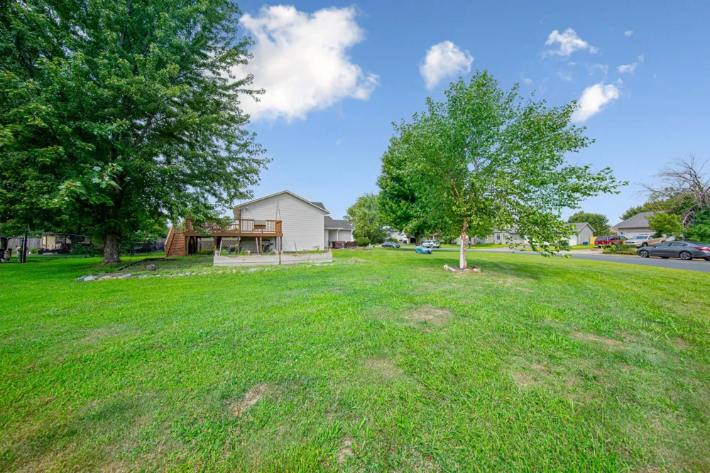 729 Heritage Lane Belle Plaine, MN 56011
