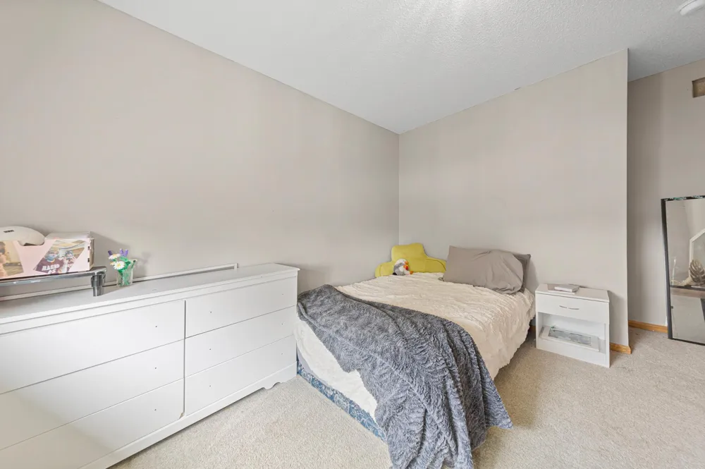729 Heritage Lane Belle Plaine, MN 56011