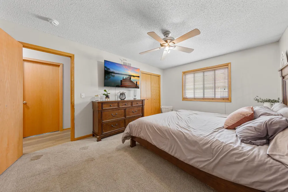 729 Heritage Lane Belle Plaine, MN 56011
