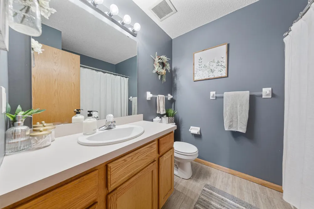 729 Heritage Lane Belle Plaine, MN 56011