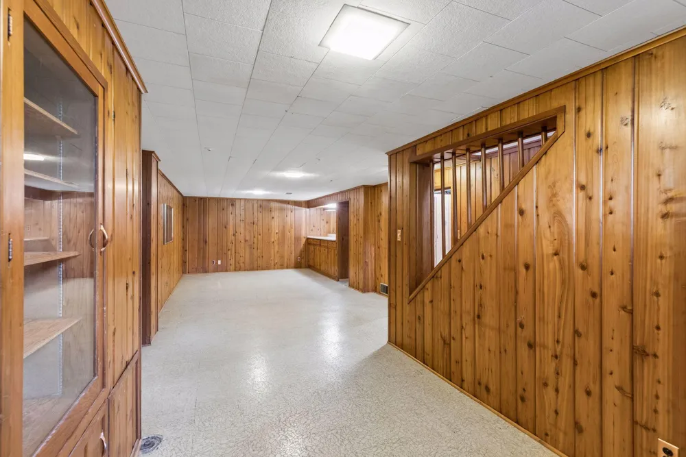 157 Poplar Street W South Saint Paul, MN 55075