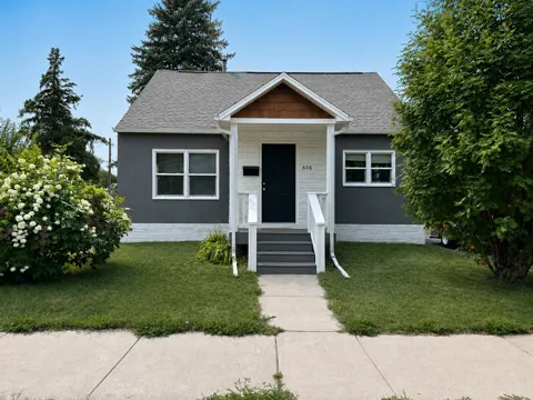 606 S 8th Street