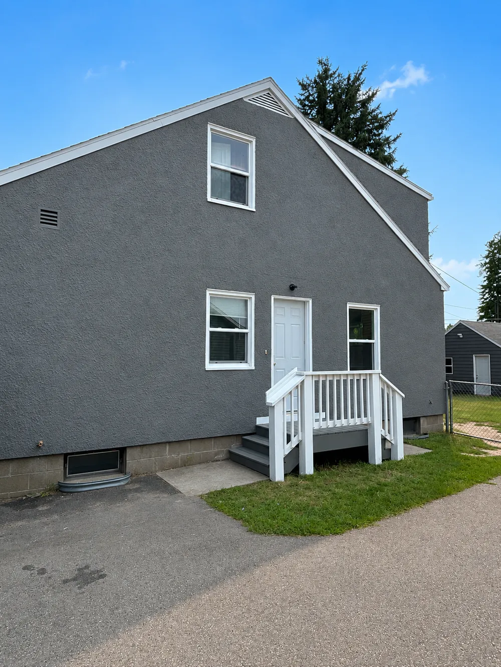 606 S 8th Street Brainerd, MN 56401