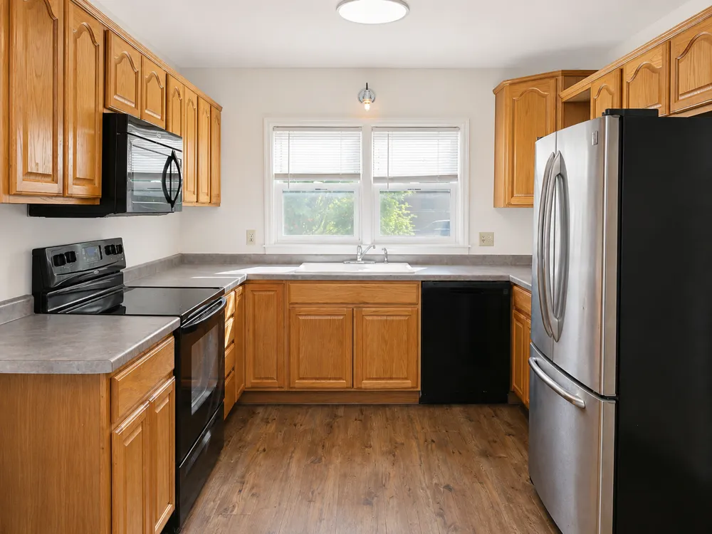 606 S 8th Street Brainerd, MN 56401
