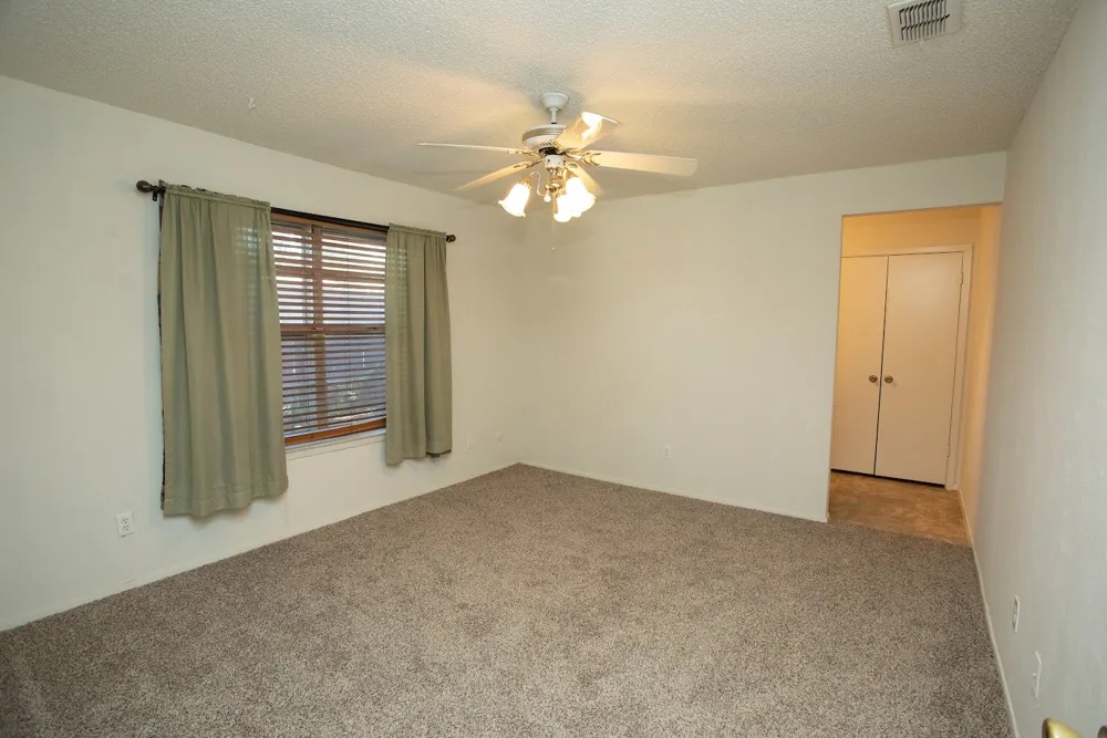 1202 Randy Drive Drive Graham, TX 76450