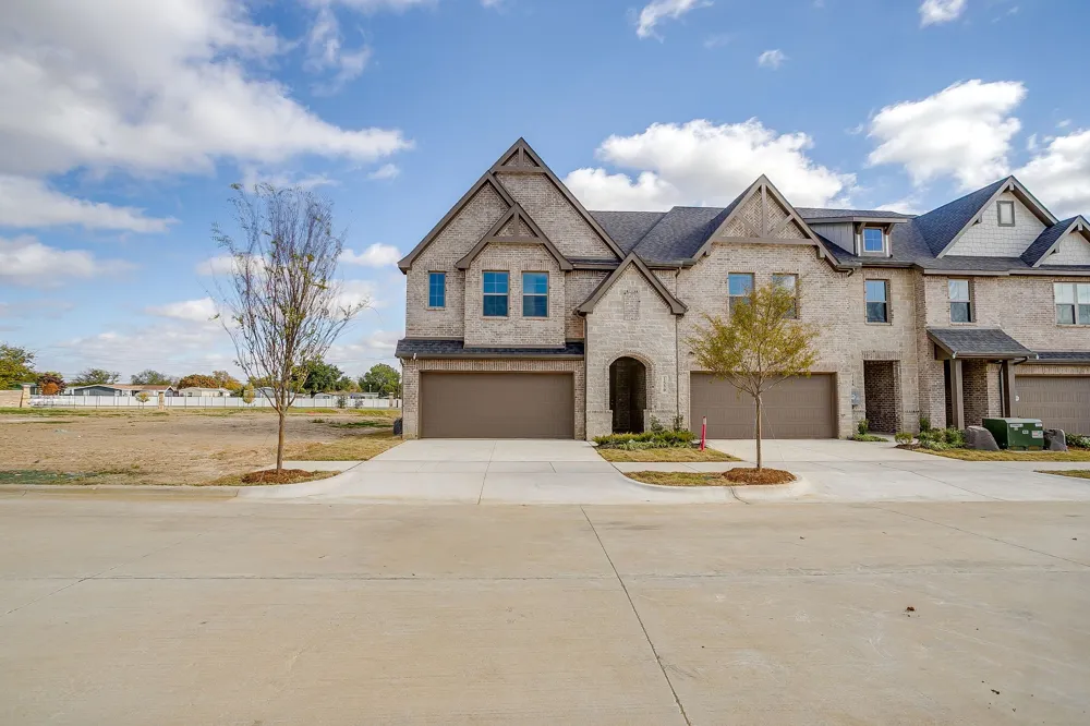 1542 Homeplace Circle Mansfield, TX 76063