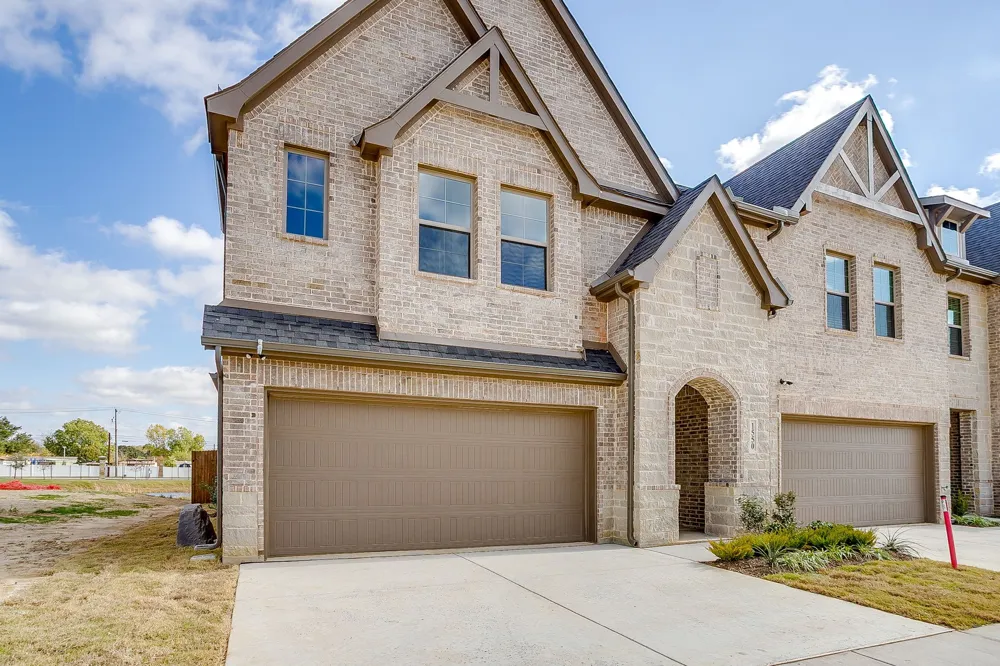 1542 Homeplace Circle Mansfield, TX 76063