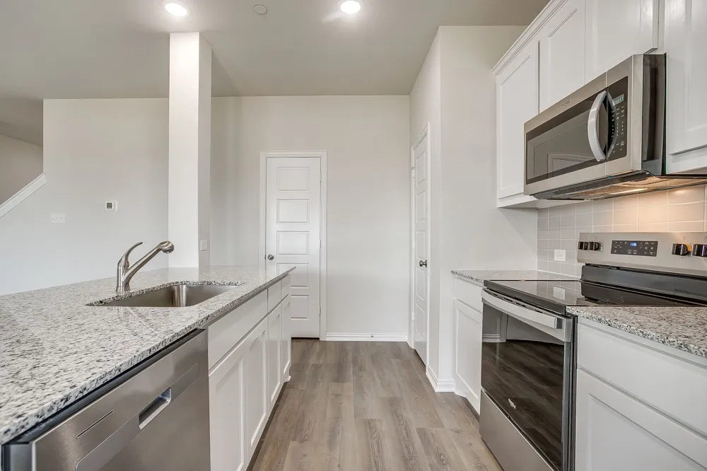 1542 Homeplace Circle Mansfield, TX 76063