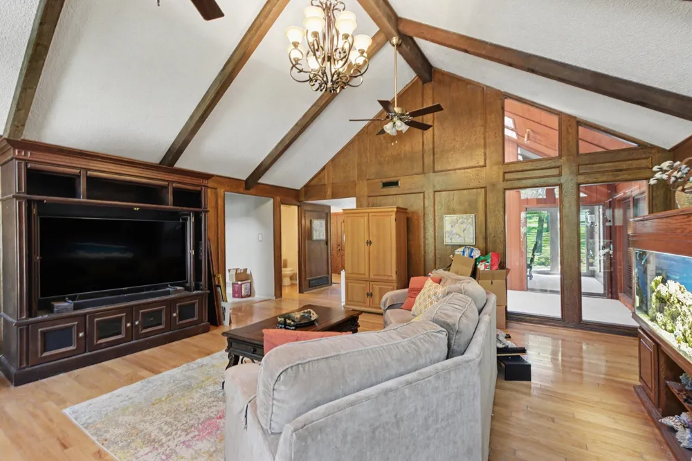 135 Creekside Drive Double Oak, TX 75077